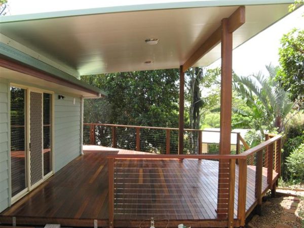 Outdoor Area with Insulated Roofing